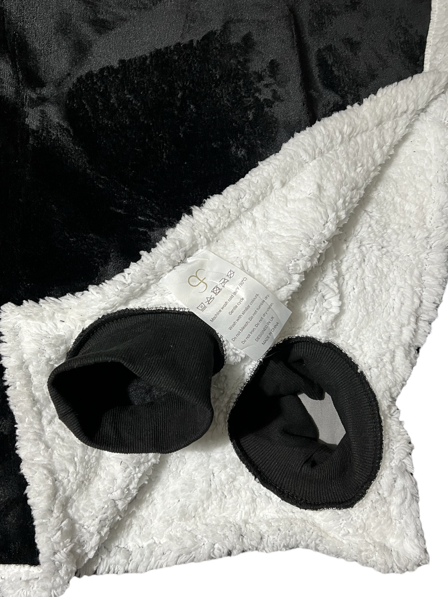 CwtchCape Sherpa fleece hoodie walkie blanket Adult 1 size fits all - 4 Colours