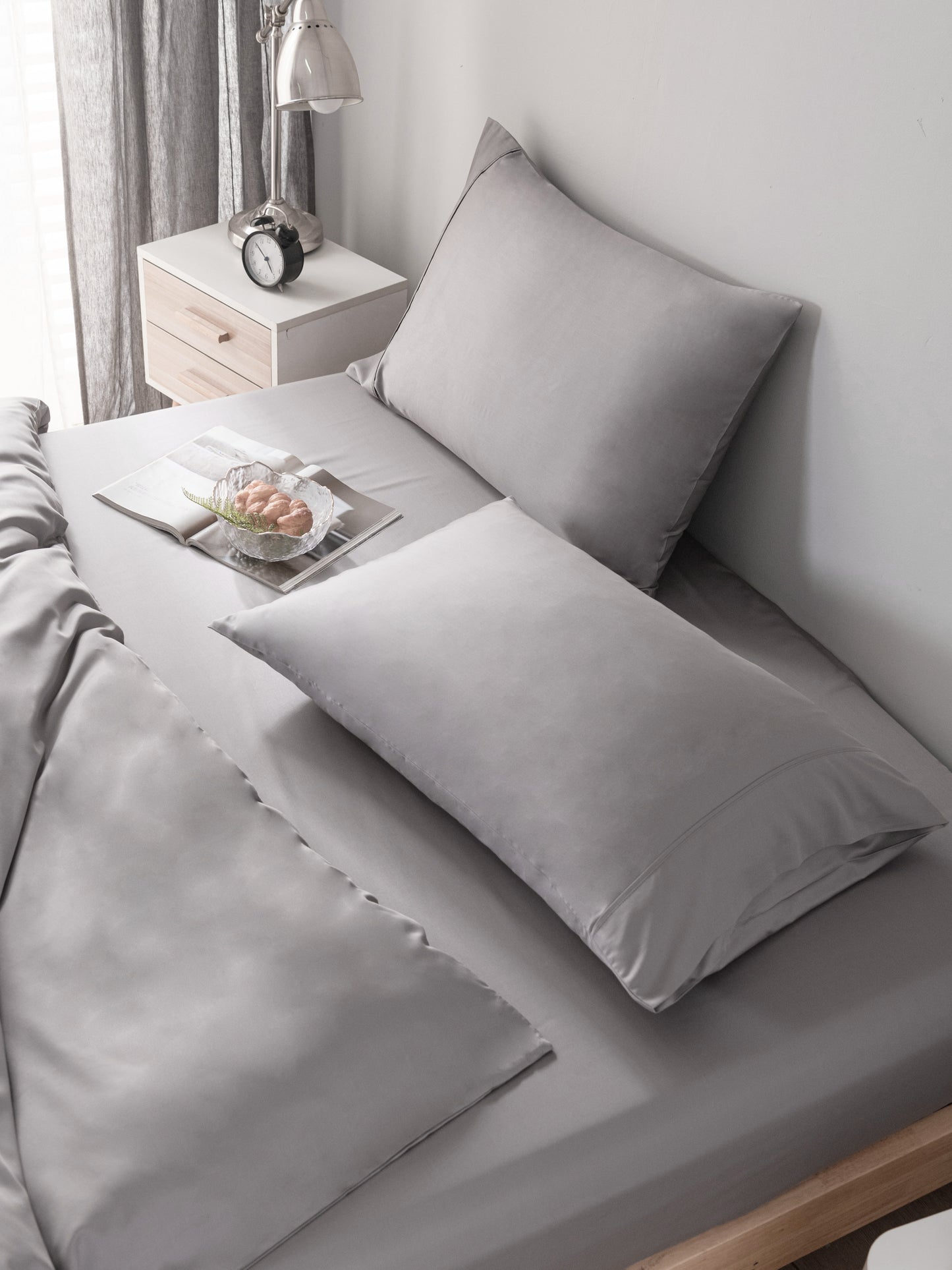 Golden Fleece 100% Organic Bamboo pillowcases x 2 option Grey or White